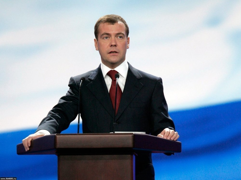 Медведев наградил Ставрополь за победу в рейтинге благоустроенных городов