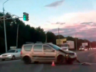 На выезде из Ставрополя произошла авария