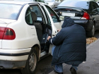 Больше двух миллионов рублей украли воры из дорогих авто на Ставрополье