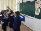 Пятигорские первоклассники поразили взрослых "продвинутыми" методами записи домашнего задания