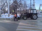 Коммунальщики Ставрополя приводят город в порядок после снегопада