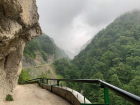 Туристка из Минеральных Вод сорвалась со скалы в Северной Осетии