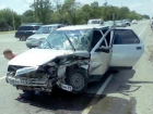 Девушка за рулем «двенадцатой» пострадала в жестком ДТП с «Приорой» на Ставрополье 
