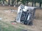 Пассажир микроавтобуса скончался в реанимации после страшного лобового столкновения "Митсубиси" и "Фиата" на Ставрополье