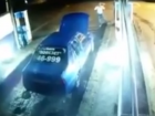 В сети появилось видео взрыва автомобиля во время заправки в Георгиевске