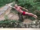 "Ставропольский Супермен" продемонстрировал эффектный прыжок в воду и попал на видео