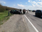 Водитель и два пассажира вылетели через окна: серьезное ДТП произошло на въезде в Невинномысск 