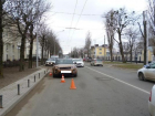 Женщина на внедорожнике сбила пешехода возле университета в Ставрополе