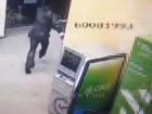 Появилось видео со взрывом банкомата Сбербанка в торговом центре на Ленина в Ставрополе: детали происшествия