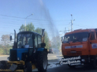 Новый фонтан забил из-под земли на перекрестке в Ставрополе