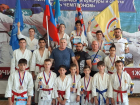 Ставропольские рукопашники привезли коллекцию трофеев с Черноморского побережья 