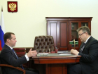 Медведев объявил благодарность главе Ставрополья… за укрепление обороноспособности