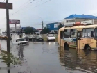 Проспект Кулакова превратился в реку после дождя в Ставрополе