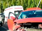 Последствия ДТП с «Фордом» попали на видео в Ставрополе - к месту прибыл реанимобиль