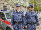 Прибывшие на вызов росгвардейцы помогли справиться с пожаром в Ставрополе