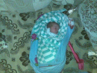 Пятигорск взбудоражили нашедшие новорожденную девочку бомжи 