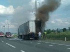 Загоревшаяся фура стала причиной затора на трассе возле Ставрополя