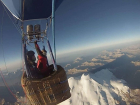 Житель Железноводска за три часа перелетел Эльбрус на воздушном шаре