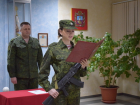 Военную присягу приняли девушки-военнослужащие Росгвардии на Ставрополье