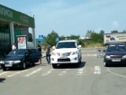 Автохам бросил внедорожник на «зебре» посреди дороги в Ставропольском крае