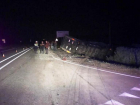 В автоаварии с грузовиком на Ставрополье погибли двое