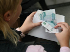 Взятку в 50 тысяч рублей за прописку мужу-иностранцу предлагала полицейскому ставропольчанка 