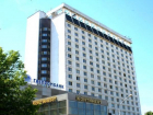 Жительница Санкт-Петербурга выбросилась с 13 этажа гостиницы «Континент» в Ставрополе