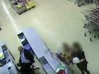Крупная кража в одном из гипермаркетов на Ставрополье попала на видео