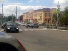 Ехавший задним ходом на перекрестке водитель ВАЗа удивил жителей Ставрополья