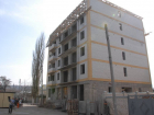 Школьник провалился между этажами строящейся многоэтажки в Пятигорске 