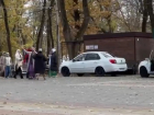 «Охранники-зомби» и авто возле сцены: сразу два скандала омрачили настроение ставропольцам в День единства