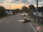 Молодой водитель питбайка врезался в ограждение и умер в больнице на Ставрополье