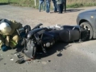 На улице Доваторцев Ставрополя легковой автомобиль сбил мотоциклиста