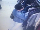 Ловкая покупательница "засветилась" на видео во время магазинной кражи в Ставрополе