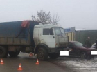 Шестилетняя пассажирка «легковушки» получила травму головы в результате столкновения с «КамАЗом» на Ставрополье 