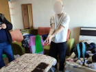 Ставропольцев с полкило наркотиков задержали в съемной квартире в Астрахани