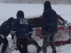 ДТП, обрыв коммуникаций, закрытие дорог и снежные ловушки: снегопад натворил на Ставрополье немало бед