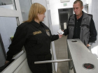 Женщина-охранник обезвредила неадекватного мужчину в детском саду в Ставрополе