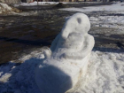 Популярного в интернете Ждуна слепили из снега в Ставрополе