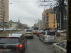 Десятибалльные пробки зафиксировали на дорогах Ставрополя из-за дождя