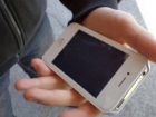 Двое "гопников" "отжали" смартфон у 17-летнего паренька возле колледжа в Ставрополе 
