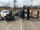 В Невинномысске из-за превышения скорости случилось тройное ДТП с 4 пострадавшими
