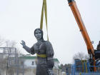 Жуткий памятник Аленке не поедет в Ставрополь