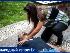 Жительница Ставрополя спасла жизнь упавшему на перекрестке парню 