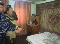 46-летний мужчина развращал семилетнего сына своих знакомых на Ставрополье