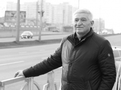 «Очень не хватает»: покойного мэра Ставрополя Андрея Джатдоева вспомнили горожане в его день рождения 