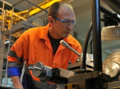 Выбитый глаз работника обошелся в 300 рублей штрафа директору фирмы в Ставропольском крае