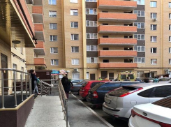 В Ставрополе шестилетняя девочка выпала из окна девятого этажа