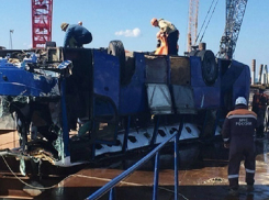 Трагедия на Кубани с 18 погибшими пассажирами упавшего в море автобуса потрясла жителей и власти Ставрополья 