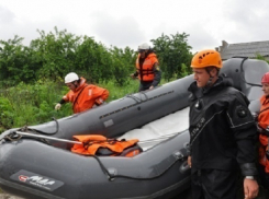 Глава МЧС экстренно вылетел в затопленное Ставрополье для оказания помощи пострадавшим